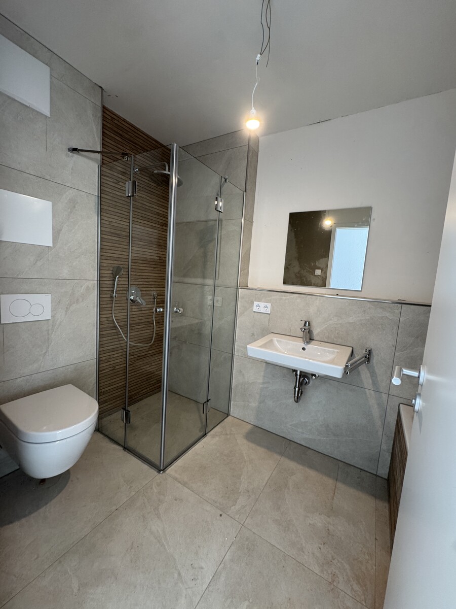 WOHNRESIDENZ PARTNACH - 4 Zi Wohnung - C12 - Dusche / WC (58650)